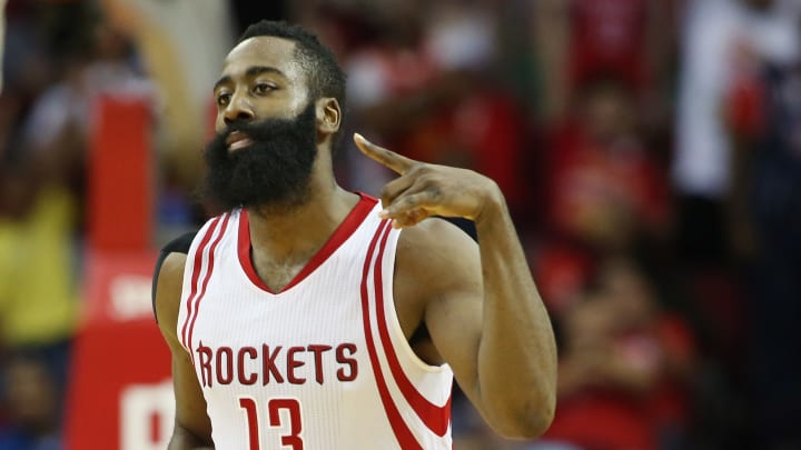 Harden scores 50 as Rockets beat winless 76ers 116-114