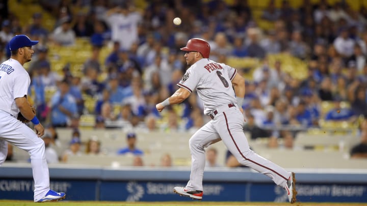 Ray stymies Dodgers through 6 in D-backs' 8-0 win