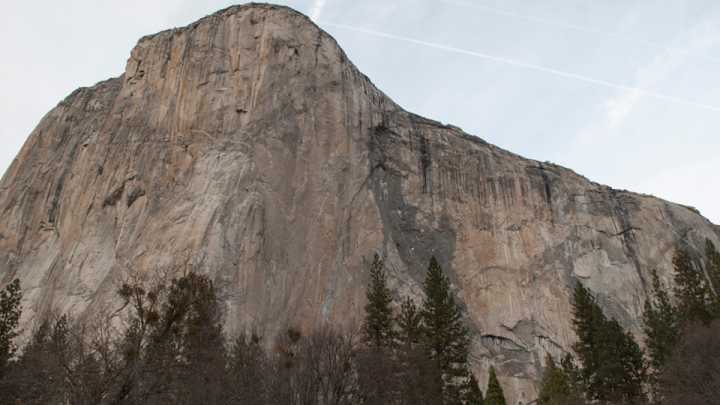Climbers complete free-climb ascent of El Capitan's 'Dawn Wall'