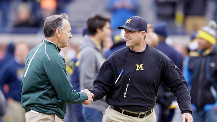 No. 7 Spartans use blunder to shock No. 12 Michigan, 27-23 No. 7 Spartans use blunder to shock No. 12 Michigan, 27-23