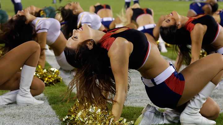 NFL Cheerleaders: Week 9 NFL Cheerleaders: Week 9