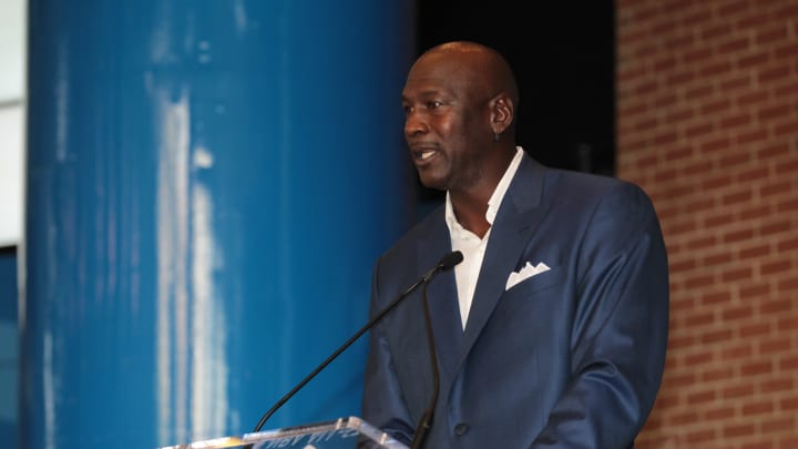Michael Jordan expected to testify in misuse of image case