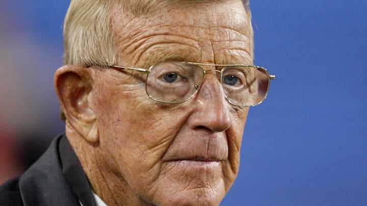 Florida home of former coach Lou Holtz destroyed by fire Florida home of former coach Lou Holtz destroyed by fire
