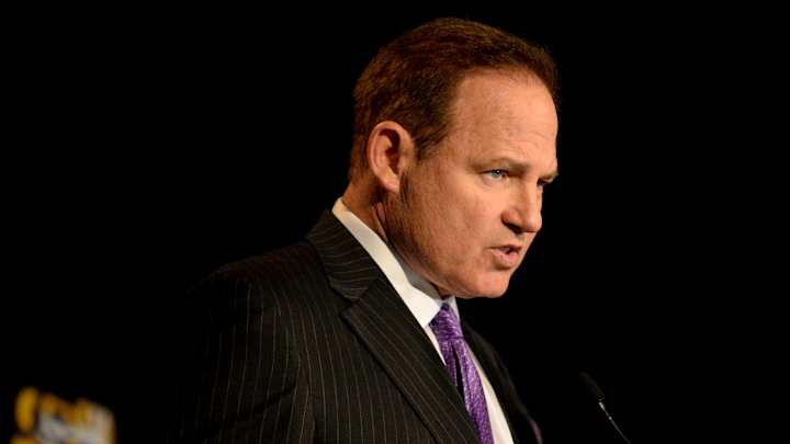 Miles plans to meet with suspended LSU lineman