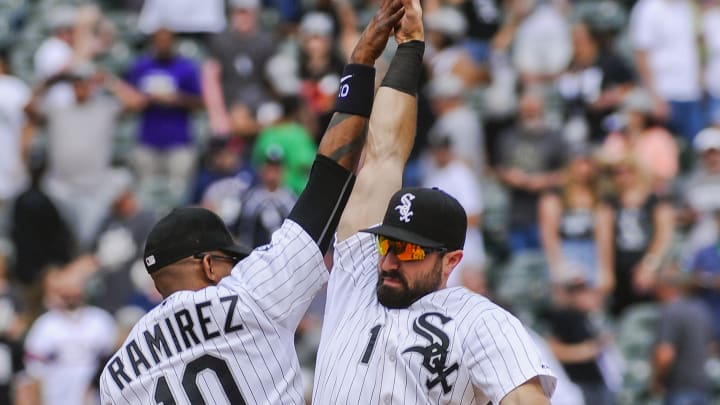 Rodon, White Sox end 8-game skid, beat Rangers 3-2