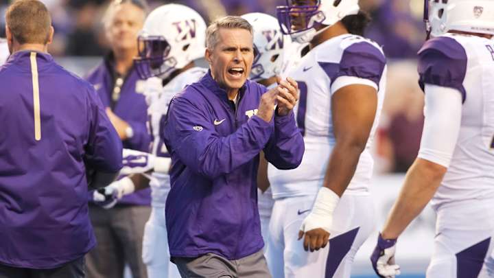 No. 23 Boise State survives scrappy Washington in Chris Petersen's return