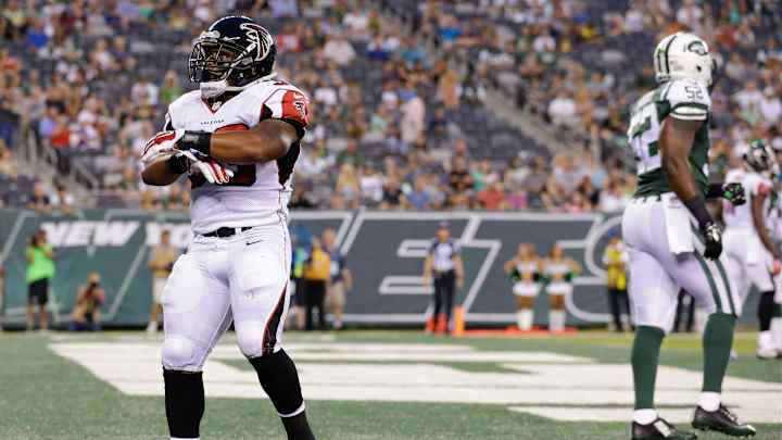Falcons WR Roddy White to have minor surgery on elbow Falcons WR Roddy White to have minor surgery on elbow