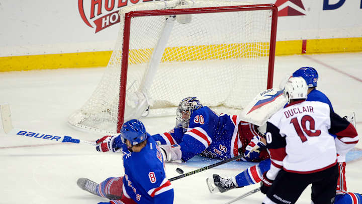 Lundqvist, Hayes lead Rangers to 4-1 win over Coyotes Lundqvist, Hayes lead Rangers to 4-1 win over Coyotes