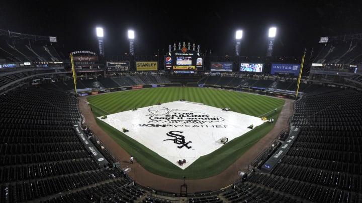 Rain postpones Royals-White Sox games to Sunday