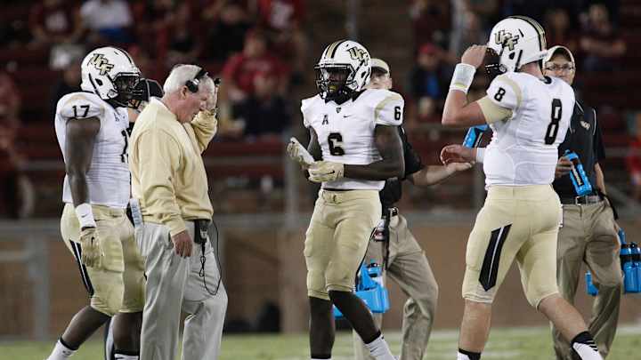 Coach: UCF quarterback Holman out 2-4 weeks with hand injury