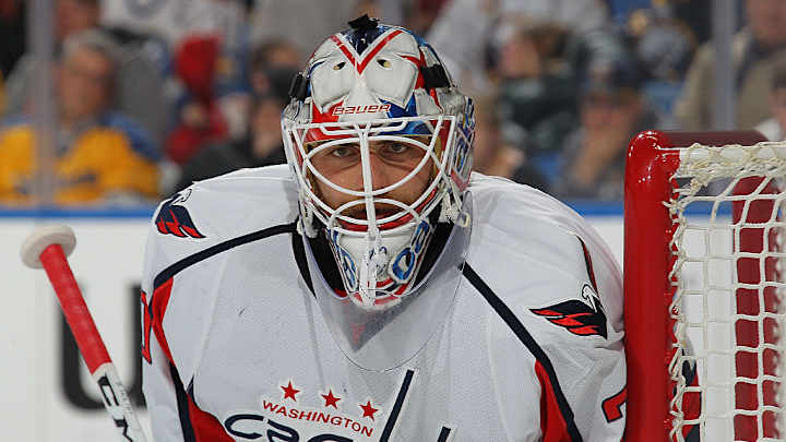 Watch: Capitals goalie Braden Holtby makes stunning save to keep shutout Watch: Capitals goalie Braden Holtby makes stunning save to keep shutout