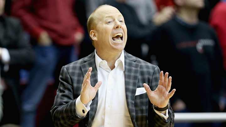 Mick Cronin will watch Cincinnati-Kentucky from Rick Pitino's office Mick Cronin will watch Cincinnati-Kentucky from Rick Pitino's office