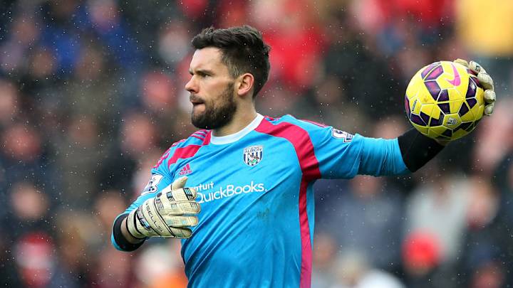 West Brom goalkeeper Ben Foster out four weeks with knee injury