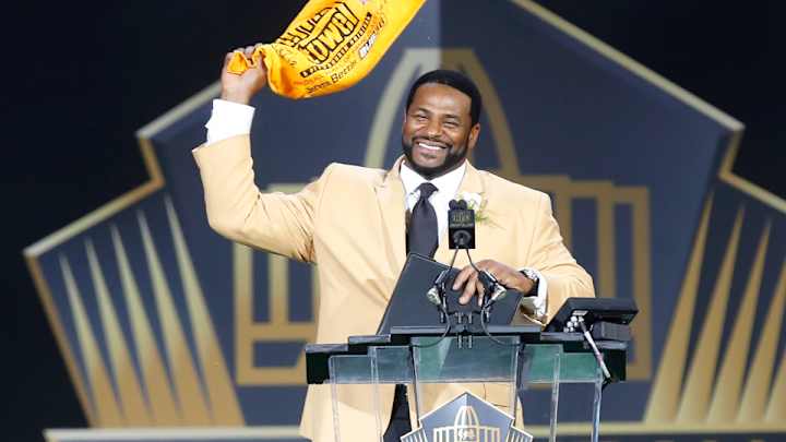 Steelers great Jerome Bettis leads eclectic 2015 NFL Hall of Fame class