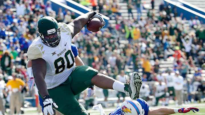 Cougars QB Falk sets national passing highs against Oregon
