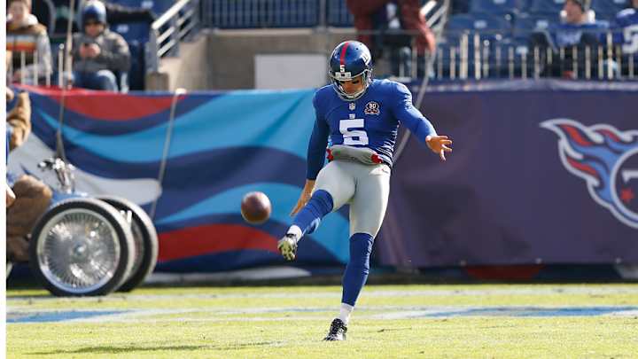 Giants punter Steve Weatherford uninjured after car accident