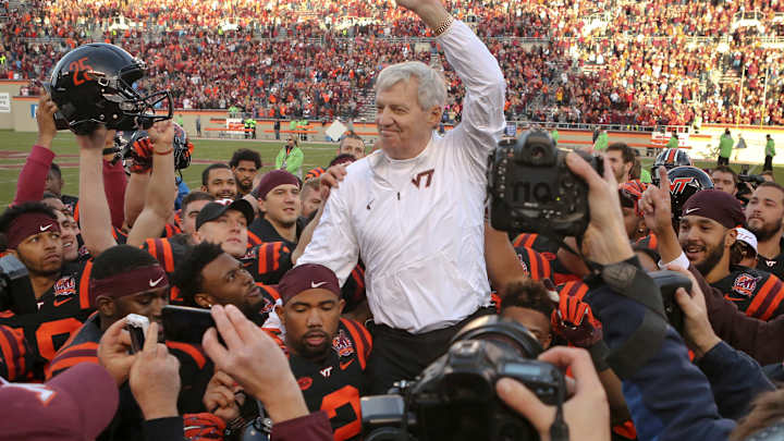 Hokies look to extend streak vs. Virginia in Beamer finale Hokies look to extend streak vs. Virginia in Beamer finale