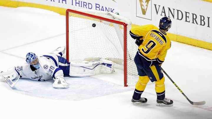 Forsberg scores in SO to lift Predators past Lightning, 5-4 Forsberg scores in SO to lift Predators past Lightning, 5-4