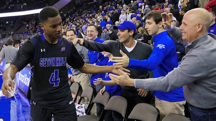 Watch: No. 19 Seton Hall beats Creighton on Sterling Gibbs three Watch: No. 19 Seton Hall beats Creighton on Sterling Gibbs three