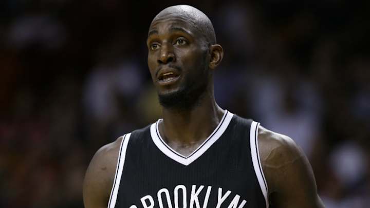 Video: Kevin Garnett ejected after headbutting Dwight Howard Video: Kevin Garnett ejected after headbutting Dwight Howard