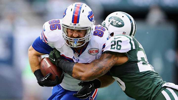 Report: Buffalo Bills TE Lee Smith expected to join Raiders