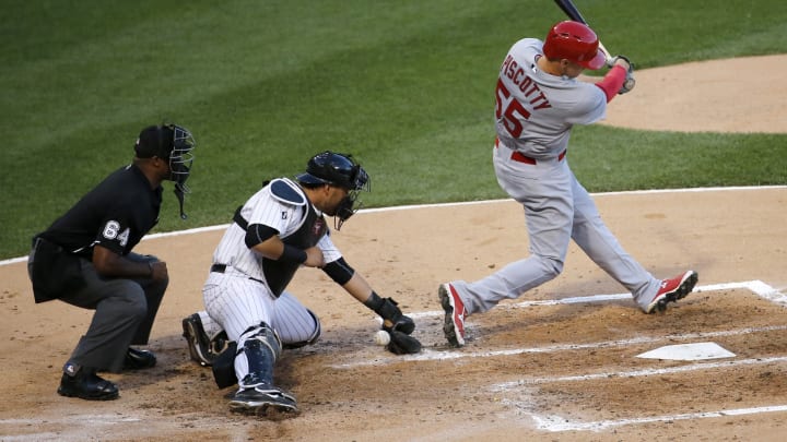 Cardinals' Piscotty scratched from lineup with stiff neck Cardinals' Piscotty scratched from lineup with stiff neck