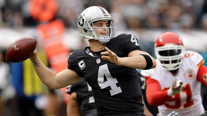 Del Rio: Derek Carr can learn from fourth-quarter mistakes Del Rio: Derek Carr can learn from fourth-quarter mistakes