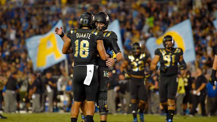 Rosen leads UCLA past No. 20 California, 40-24 Rosen leads UCLA past No. 20 California, 40-24