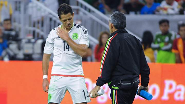 Mexico's Chicharito fractures collarbone, ruled out for Gold Cup Mexico's Chicharito fractures collarbone, ruled out for Gold Cup