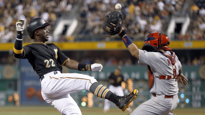 McCutchen homers in 14th, Pirates beat Cards 6-5