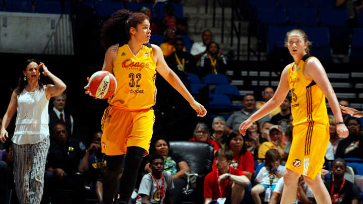 Shock beat Mercury in final regular-season game before move