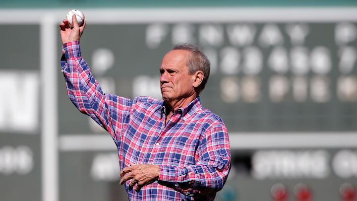 Lucchino to become president and CEO emeritus of Red Sox
