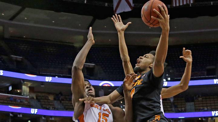 Gators beat Oklahoma State 72-70 in Orange Bowl Classic