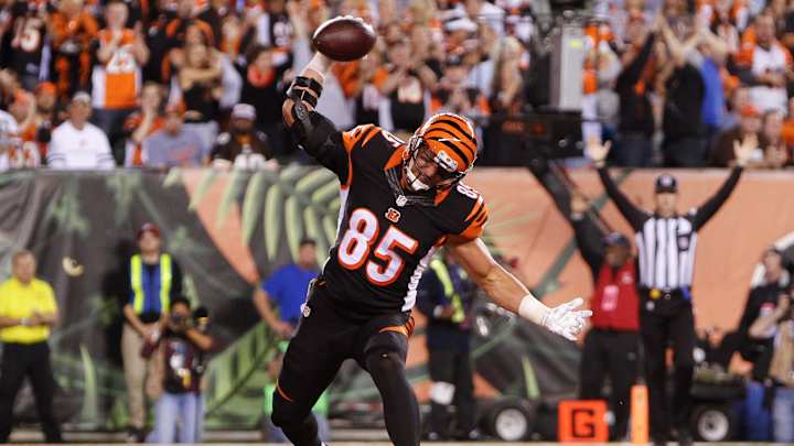Bengals TE Eifert emerges, leads NFL in touchdown catches Bengals TE Eifert emerges, leads NFL in touchdown catches