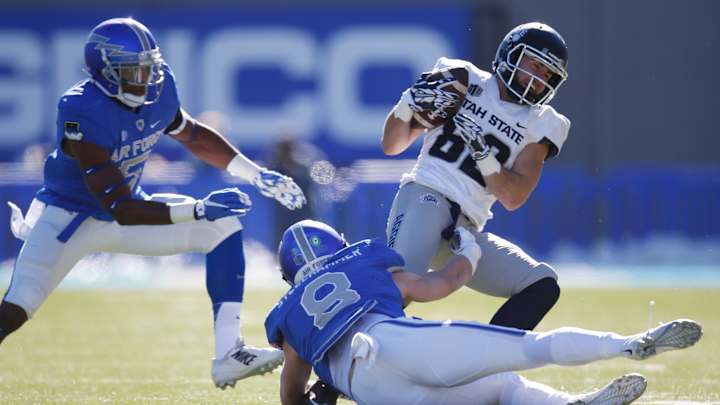Air Force downs Utah State 35-28 Air Force downs Utah State 35-28