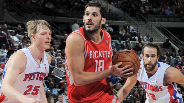 Lowry, Raptors silencing skeptics during uncertain times