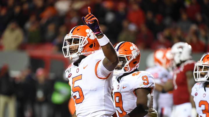 Sunday Notebook: Swinney Proud, Dixon Pleasing Elliott, Tigers Big Favorites Again Sunday Notebook: Swinney Proud, Dixon Pleasing Elliott, Tigers Big Favorites Again