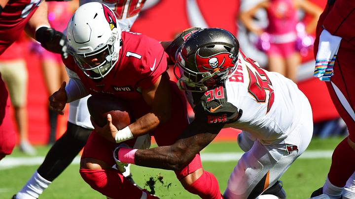 Bucs Break 4-Game Losing Streak, Beat Cardinals 30-27 Bucs Break 4-Game Losing Streak, Beat Cardinals 30-27