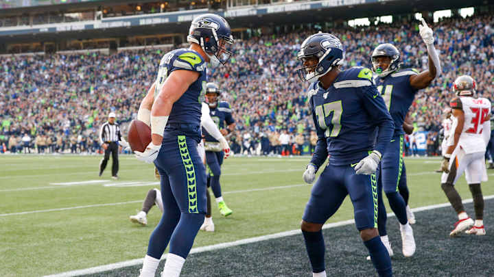 Idle Seahawks Benefit as Other Playoff Hopefuls Stumble