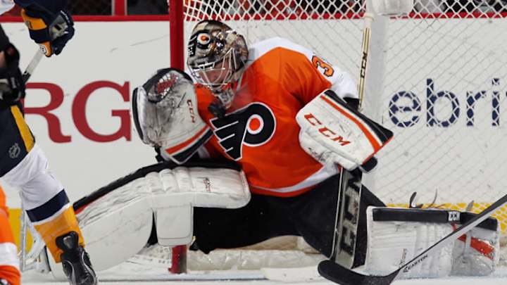 Flyers sign goalie Steve Mason to three-year contract extension