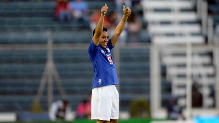 Mexico: Fabian's double leads Cruz Azul, Peralta stays hot