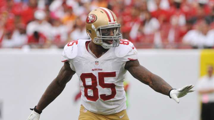 Vernon Davis stock opens for trading on Fantex marketplace