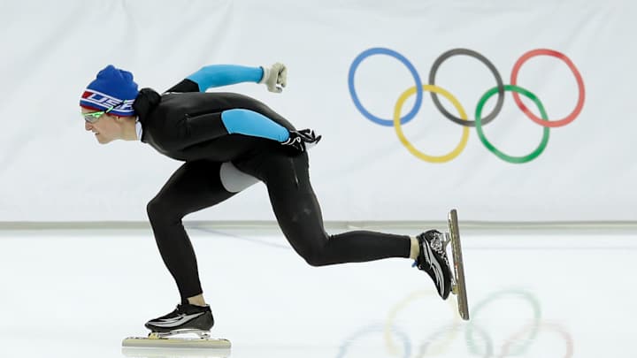 US Speedskating gambles on new suit, loses big