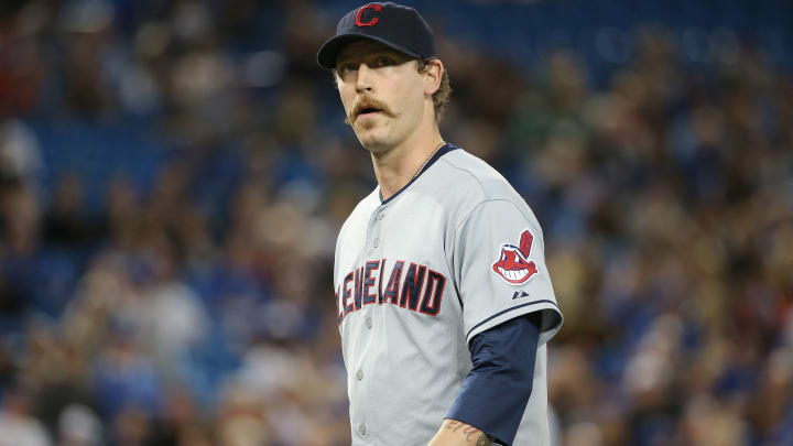 Pirates claim reliever John Axford off waivers from the Indians