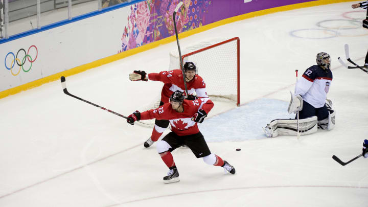 Benn, Price carry Canada past U.S. and into gold medal game Benn, Price carry Canada past U.S. and into gold medal game