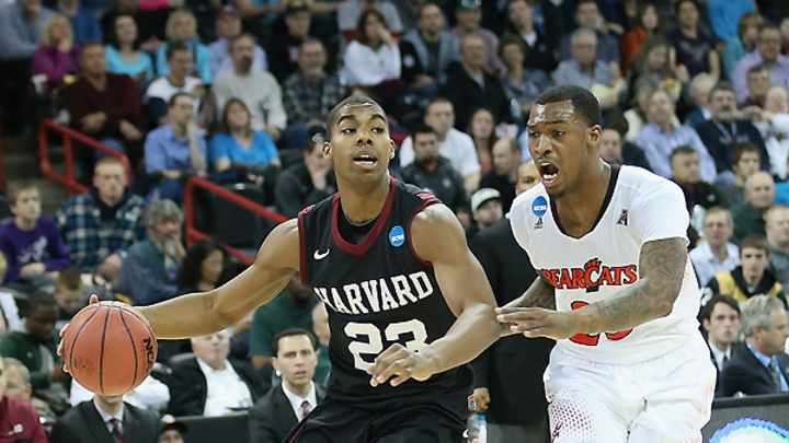 Harvard Crimson score second upset of the day, beating Cincinnati 61-57
