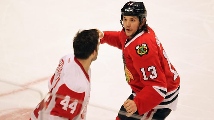 Daniel Carcillo added to Blackhawks training camp roster