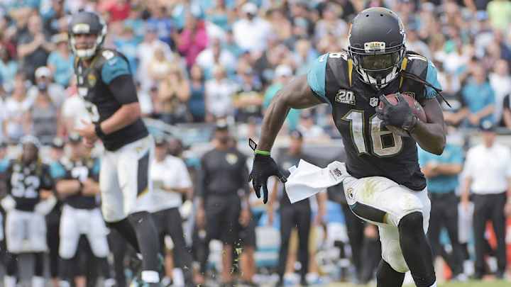 Fact or Fiction: The future of Denard Robinson, the Falcons' weak offense