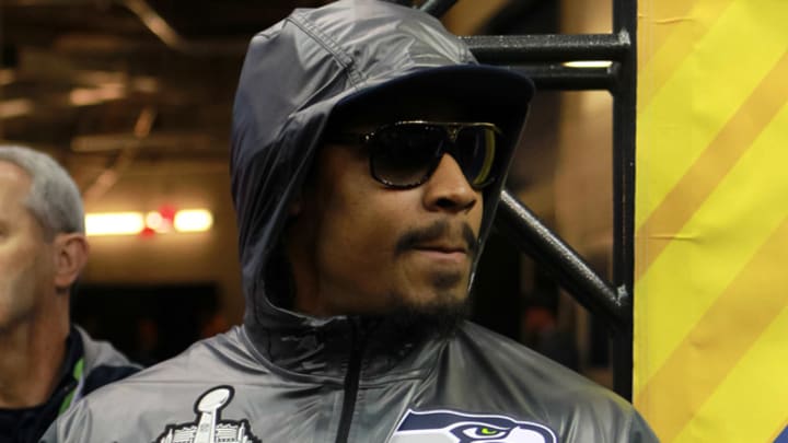 Lynch in good spirits, but still brief with press at Media Day