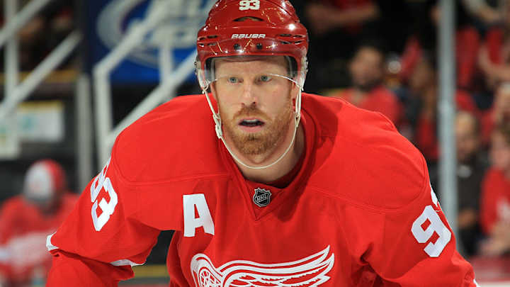 Injured Johan Franzen feels 'not great' during Red Wings skate